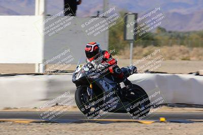 media/Dec-17-2023-CVMA (Sun) [[bf0c04832d]]/Race 4 Amateur Supersport Middleweight/